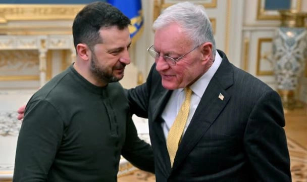 Emisari i Trumpit e lavdëron Zelenskyn  pas gjithë kritikave të SHBA së ndaj tij