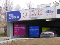 Parkingu nëntokësor