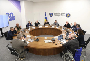 Mbledhja e KQZ-së (Foto: Driton Paçarada)
