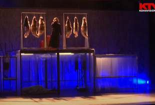 Pamje nga shfaqja teatrore "Vojçeku"