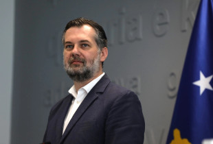 Ministri i Kulturës, Hajrulla Çeku