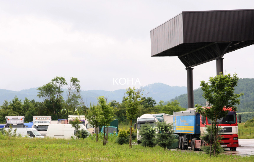 Merdare - export import - kufiri - kamion - mallerat