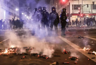 Policia e trazirave ne Berlin ne naten e Vitit te Ri