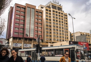 Hoteli “Grand”, i ndërtuar më 1978