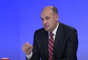 Enver Hoxhaj