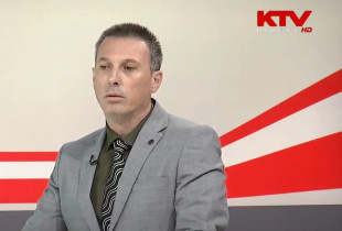 Profesor i së drejtës ndërkombëtare, Besfort Rrecaj