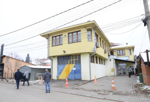 Mbyllja e strukturave paralele