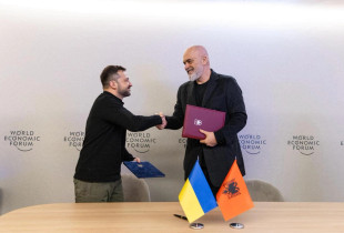 Kryeministri i Shqipërisë, Edi Rama dhe presidenti i Ukrainës, Volodymir Zelensky