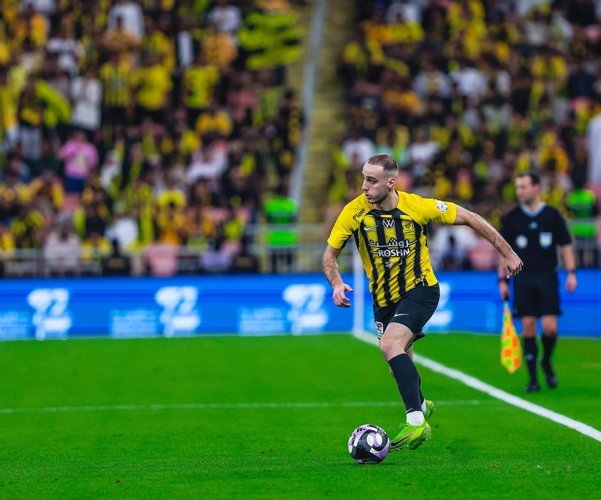 Mitaj asiston  Al Ittihadi kualifikohet në gjysmëfinale