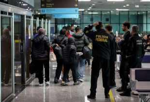 Dëbimi i imigrantëve brazilianë nga SHBA-ja
