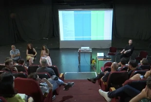 Diskutimi për hartimin e çmimores për industri të filmit