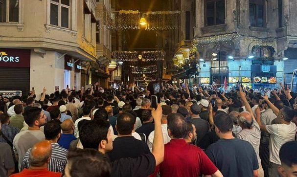 Protesta në Turqi për karikaturën e një reviste që dyshohet se e paraqiti profetin