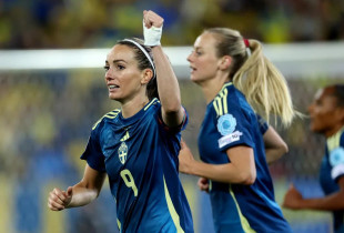 Kosovare Asllani