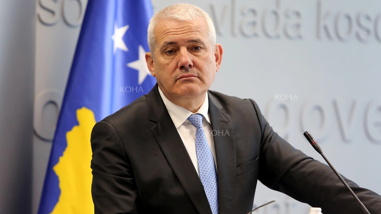 Sveçla për gjetjen e zollave në Mitrovicë: Beogradi po i stimulon grupet terroriste