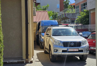 Arrijnë në gjykatë pesë policët e përfshirë në rastin 27-vjeçarit në Lipjan