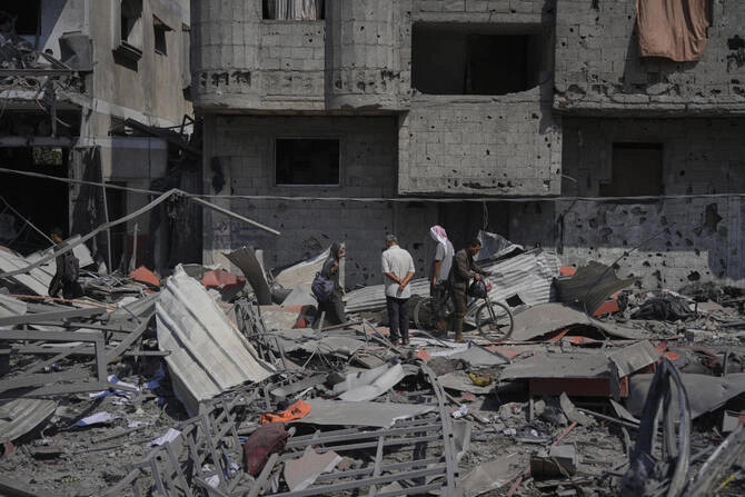 Të paktën 28 palestinezë të vrarë nga sulmet izraelite në Rripin e Gazës