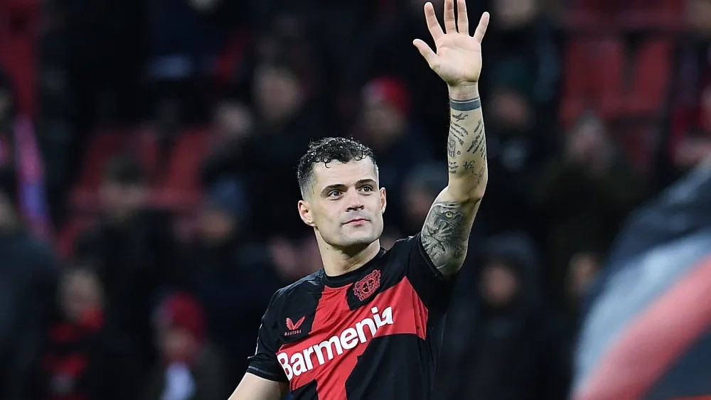 Granit Xhaka se vrača v Premier League, prestop v Sunderland za 20 milijonov evrov