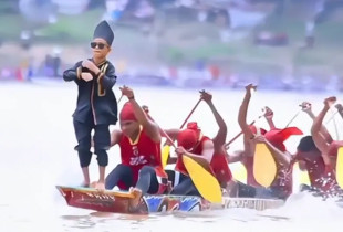 Kush është djaloshi pas vallëzimit viral të “aura farming”?