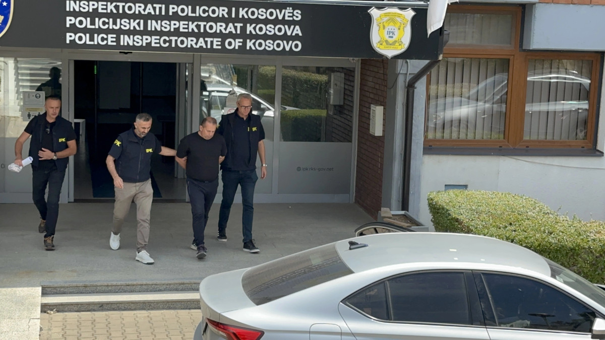 Dyshimi për spiunazh  Jevtiq ia mundësoi BIA s serbe qasjen në kompjuter zyrtar