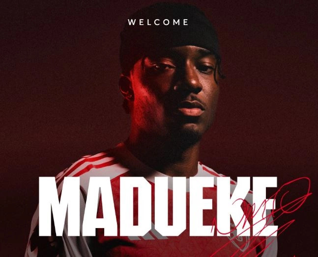 Madueke prezantohet tek Arsenali