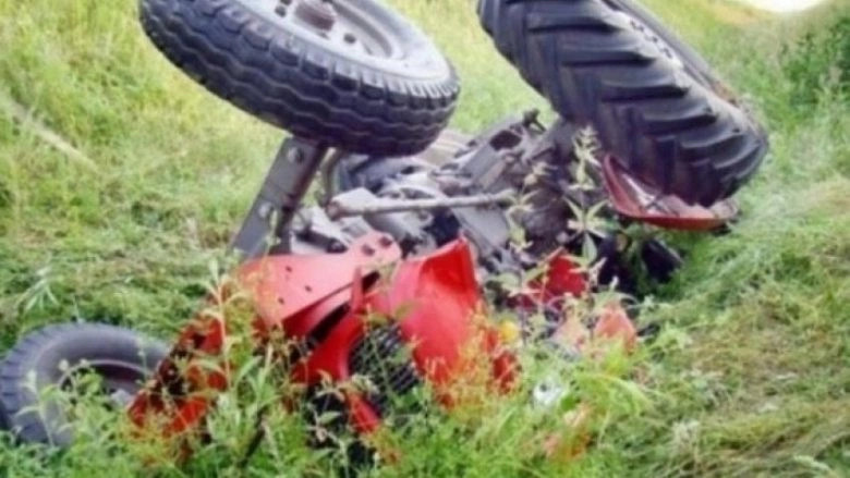 Vdiq një person në Podujevë  u rrokullis me traktor