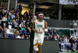 Deondre Burns