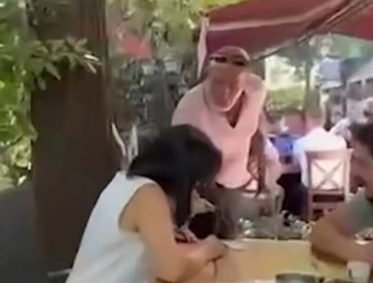 Pacolli: Videoja është manipuluar, agresori sulmoi asistentin tim dhe mund të ketë pasur armë