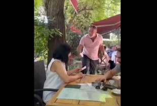Qytetari konfrontohet me Pacollin në një kafene: Ti je hajdute