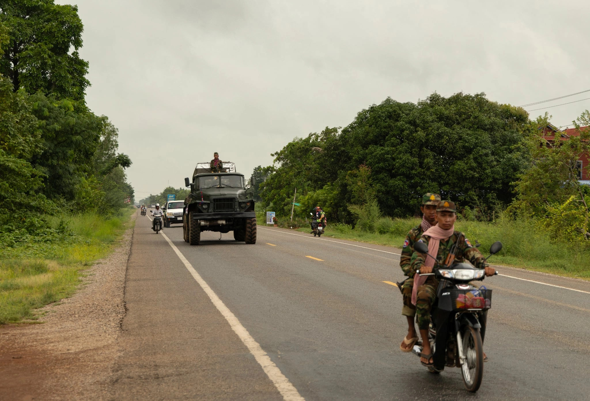 Tajlanda e Kamboxhia vazhdojnë sulmet, pavarësisht thirrjeve të Trumpit për armëpushim