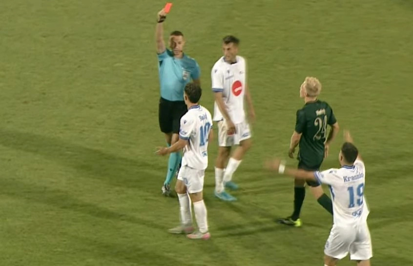 Liridon Balaj - karton i kuq - Drita - Copenhagen