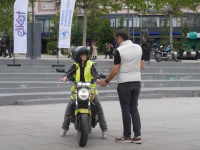 “Çikat n’motor” mbledh në Prishtinë adhurueset e motoçiklizmit