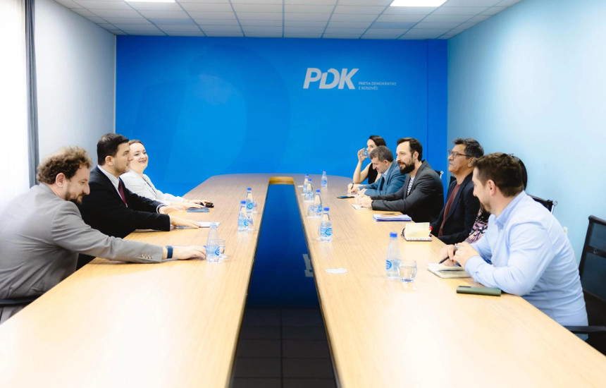 Memli KRasniqi - shoqeria civile