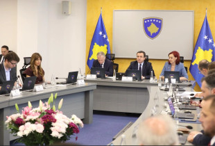Mbledhja e Qeverisë (Foto: Driton Paçarada)