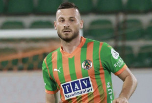 Fidan Aliti