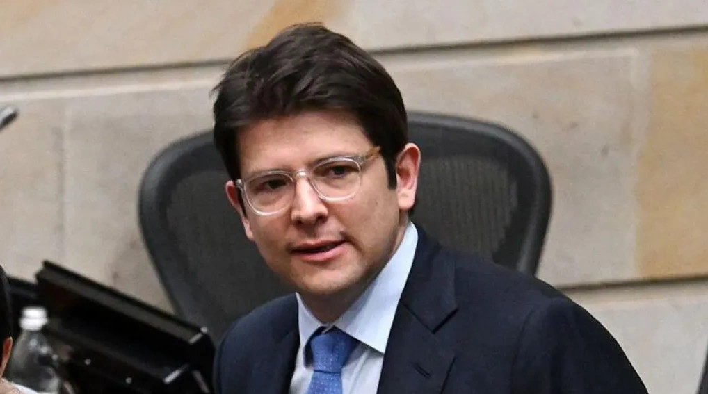 Dënohet me 7 vjet burgim adoleshenti që vrau kandidatin për president të Kolumbisë