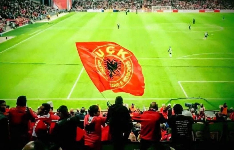 Tifozat Kuq e Zi