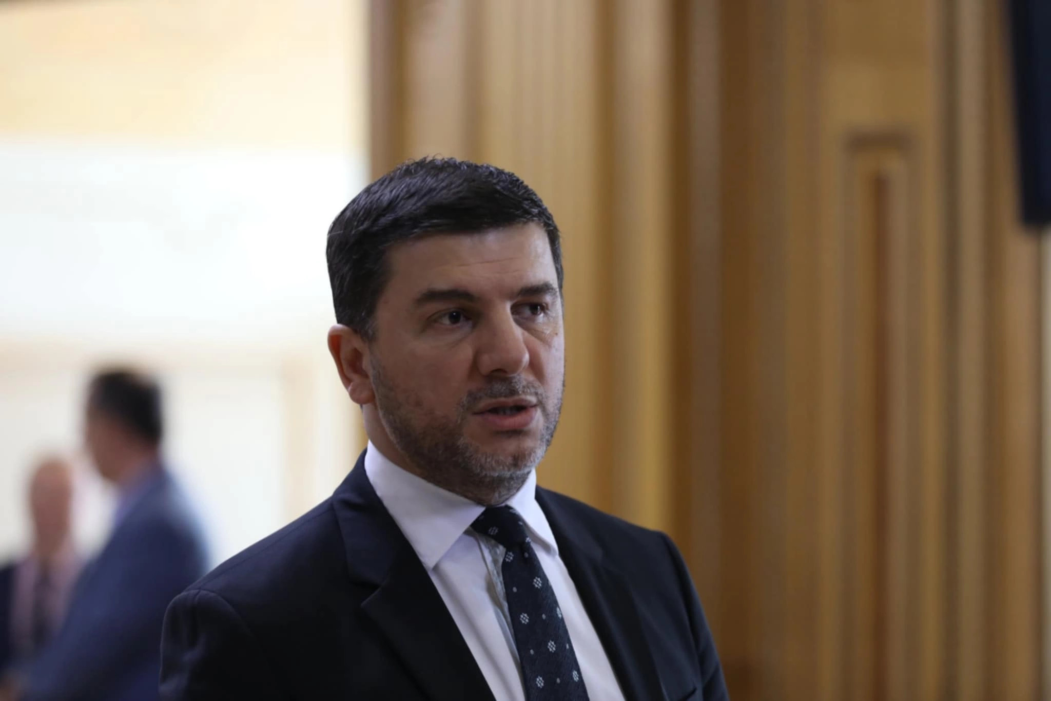 Krasniqi bën thirrje të thirret sa më shpejt seanca e radhës