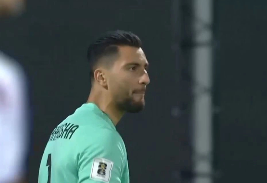 Strakosha pret goditjen e fuqishme të Bowenit