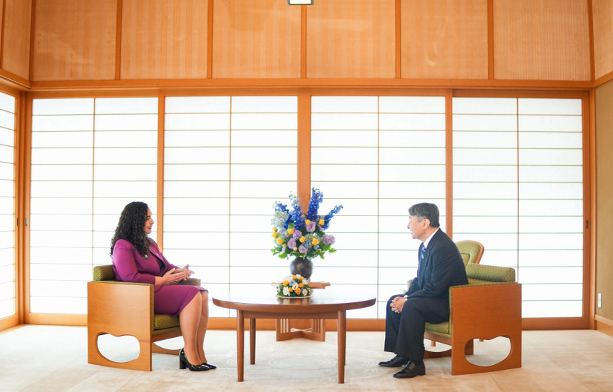 Vjosa Osmani dhe Perandori i Japonise