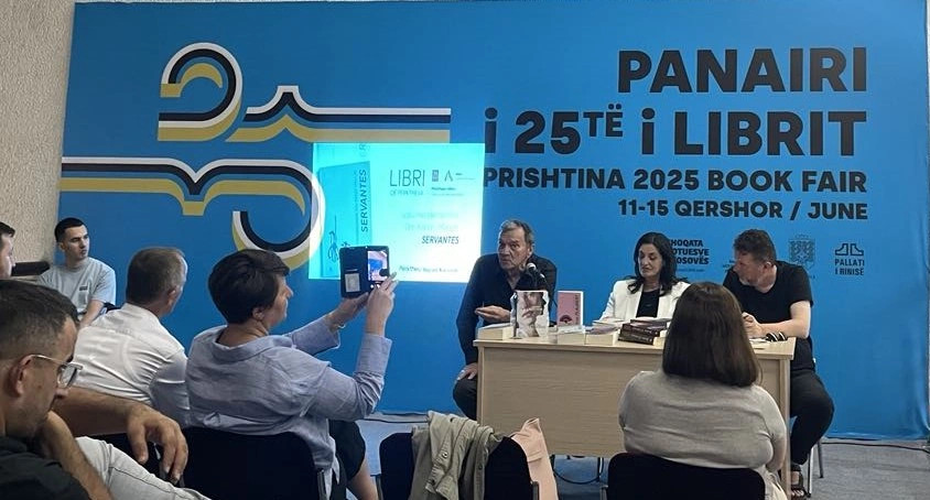 Në ditën e dytë të Panairit të Librit, paneli me përkthyes nga Kosova e Shqipëria ka pasur theksin në rëndësinë e përkthimit të veprave
