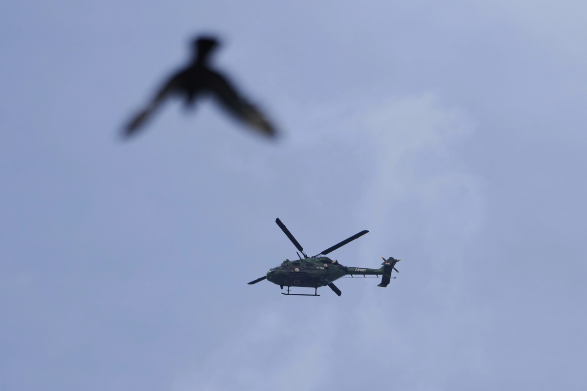 Rrëzohet një helikopter në Indi  shtatë të vdekur