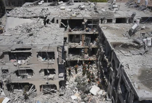 Bat Yam, ndërtesat e shkatërruara pas sulmit iranian