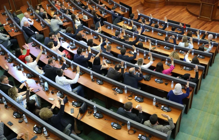 kuvendi i Kosove - 19 qershor