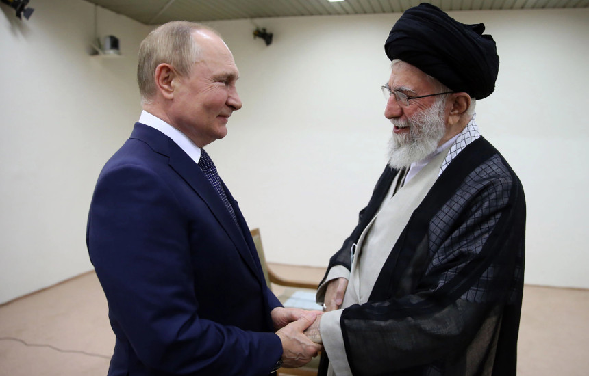 Vladimir Putin dhe Ayatollah Ali Khamenei