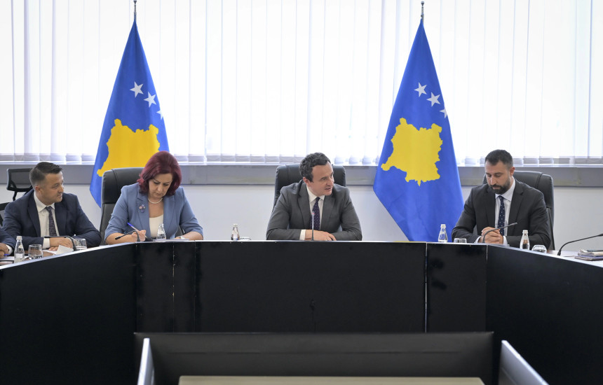 Albin Kurti - Dita memoriale e egjiptianeve