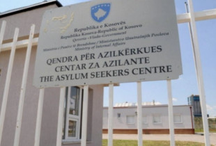 Në Kosovë jetojnë rreth 300 refugjatë – rrëfejnë për dhimbjen, sfidat, guximin e shpresën