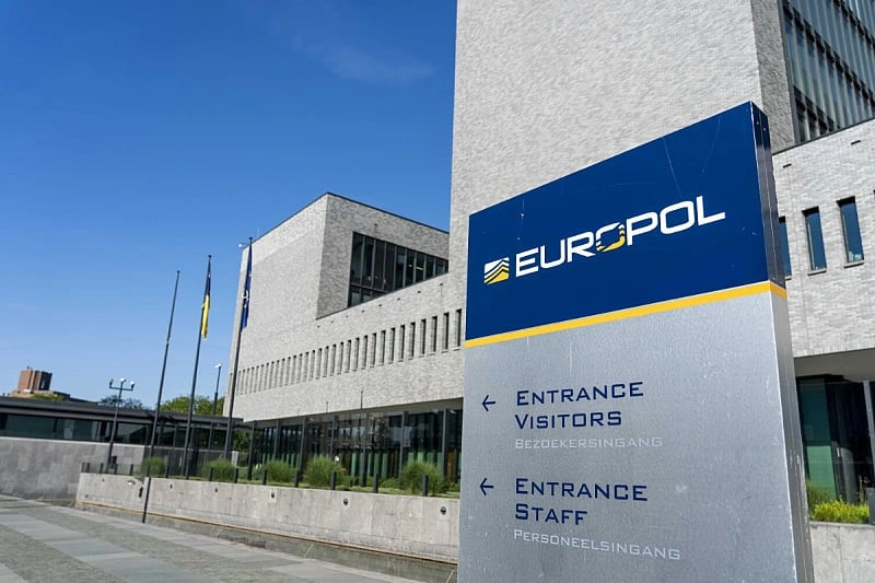 Europol  Çdo i treti i dyshuar për terrorizëm është nën moshën 20 vjeç  më i riu 12