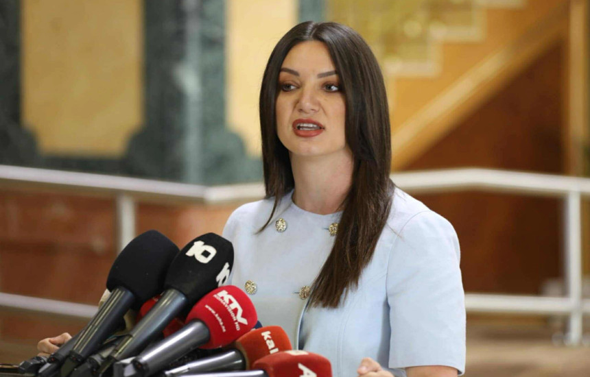 Deputetja e Lëvizjes Vetëvendosje, Jeta Statovci,