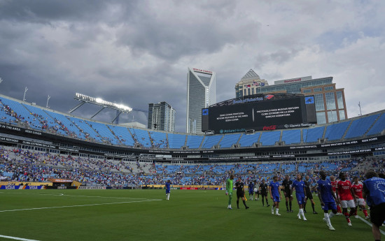 Ndërpritet ndeshja Benfica – Chelsea