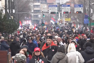 protestat Serbi